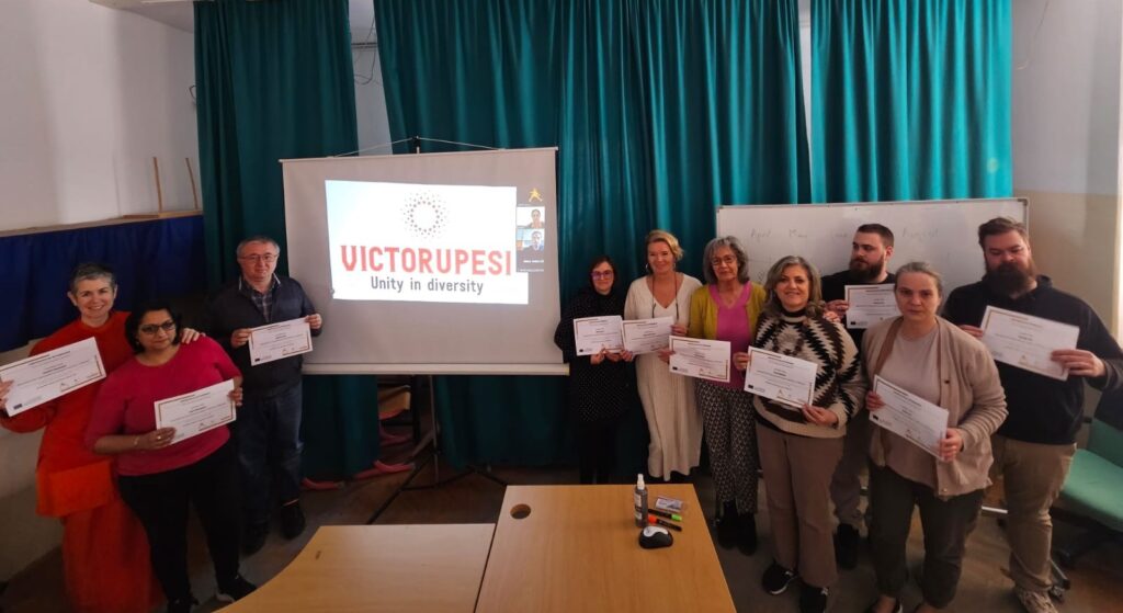 Fotografia dei partecipanti al progetto V.I.C.T.O.R.U.P.E.S.I.