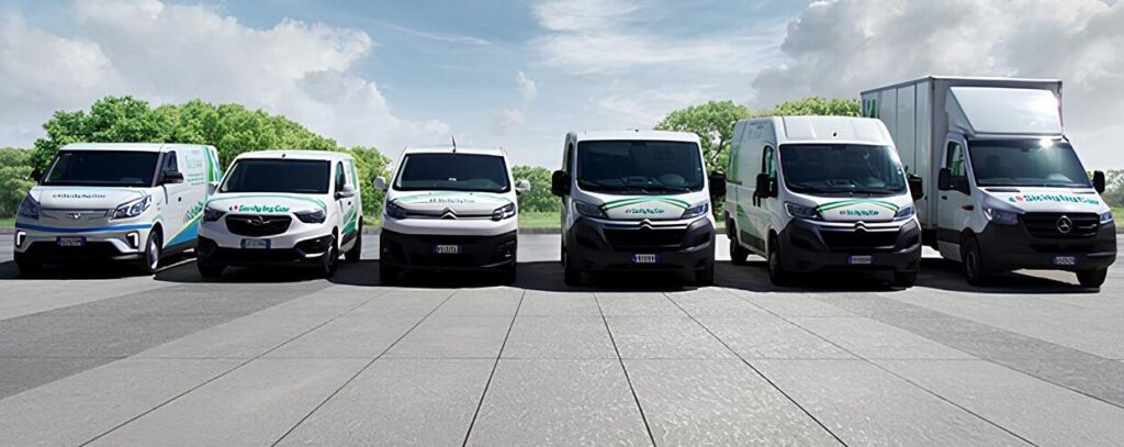 Fotografia della flotta furgoni Sicily by Car